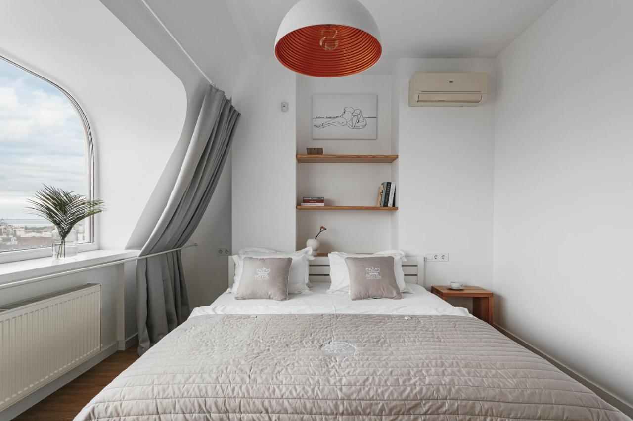 Royal Sky Apartments Одесса Экстерьер фото