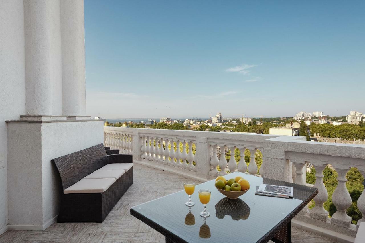 Royal Sky Apartments Одесса Экстерьер фото