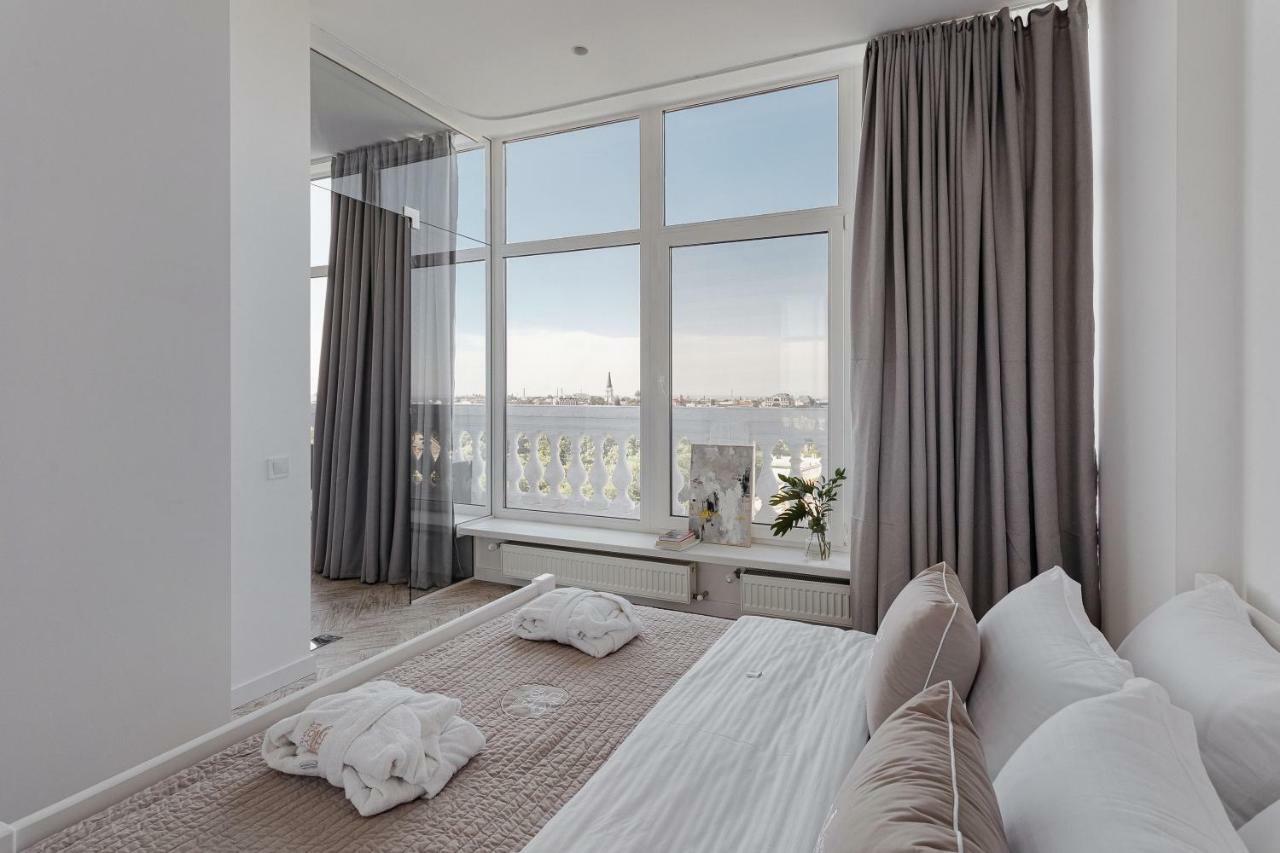 Royal Sky Apartments Одесса Экстерьер фото
