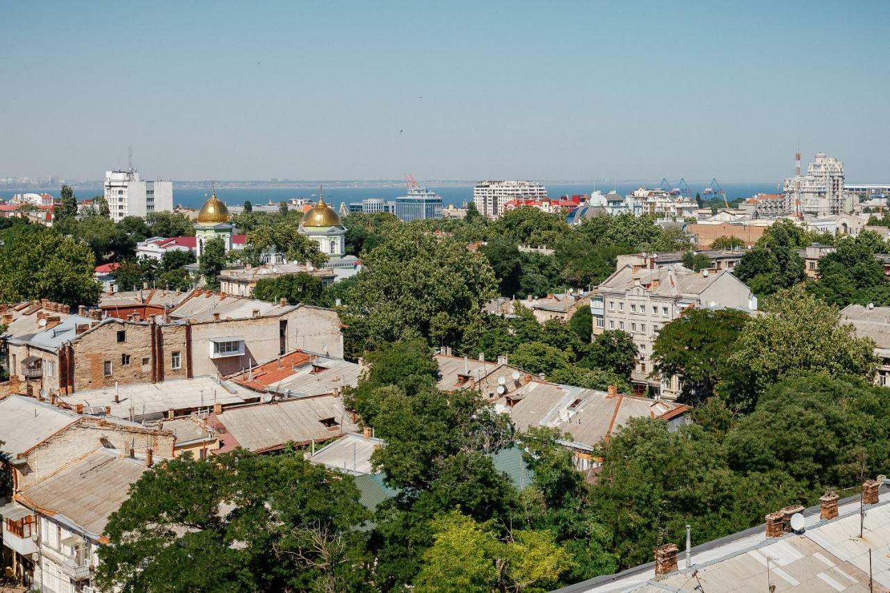 Royal Sky Apartments Одесса Экстерьер фото
